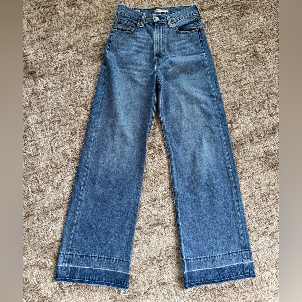 Women's Ribcage wide leg Levi’s Jeans